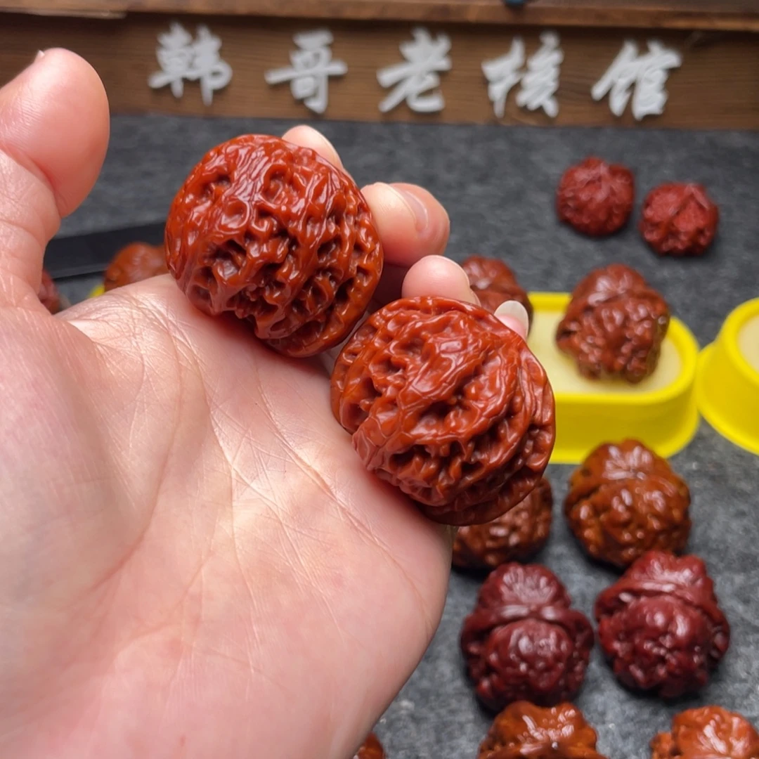 文玩核桃吊坠文玩核桃 手把件 苹果圆 39