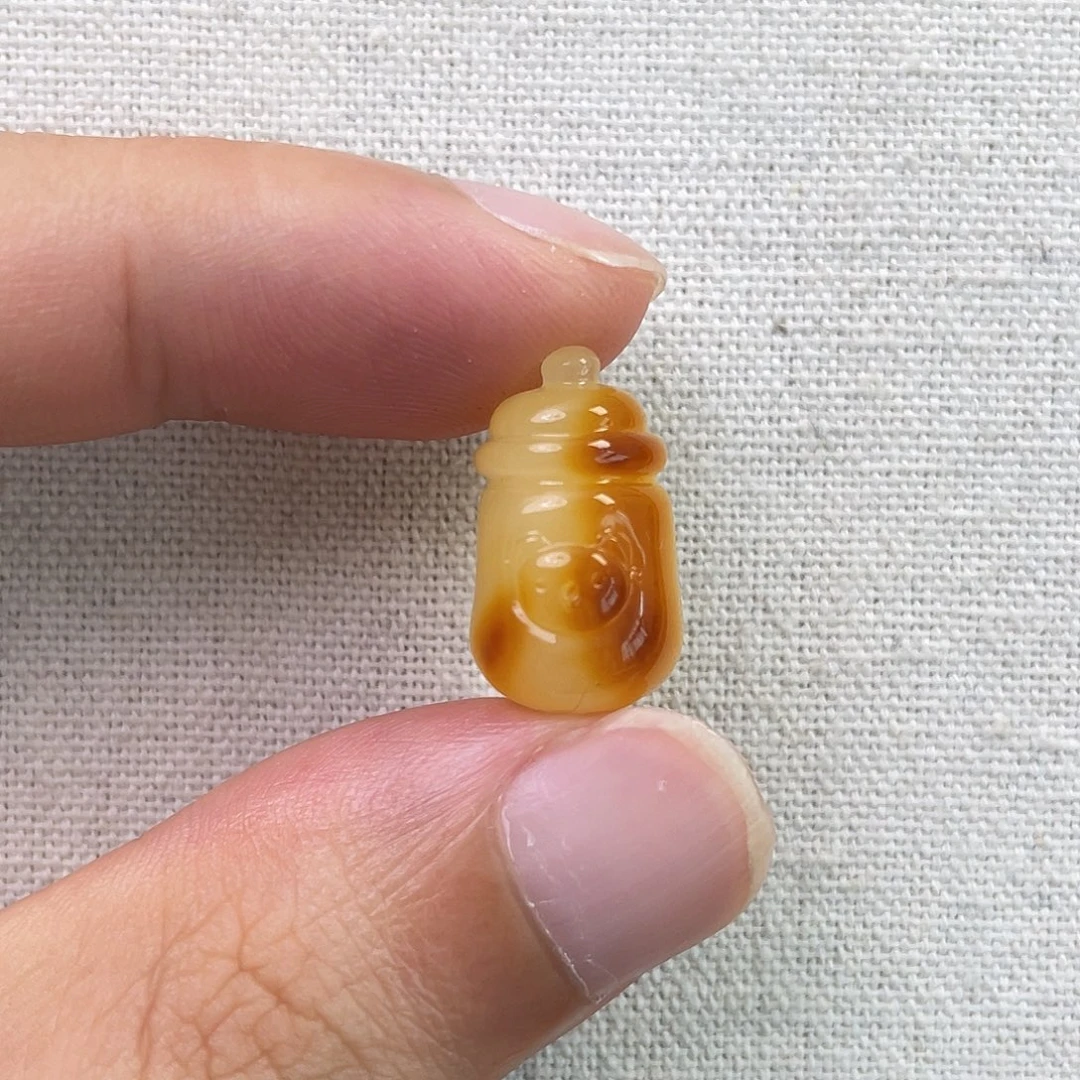 琥珀未镶嵌珠宝奇石奶瓶