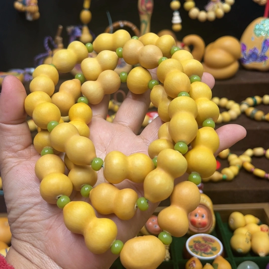 火***火草里金脖挂30颗葫芦