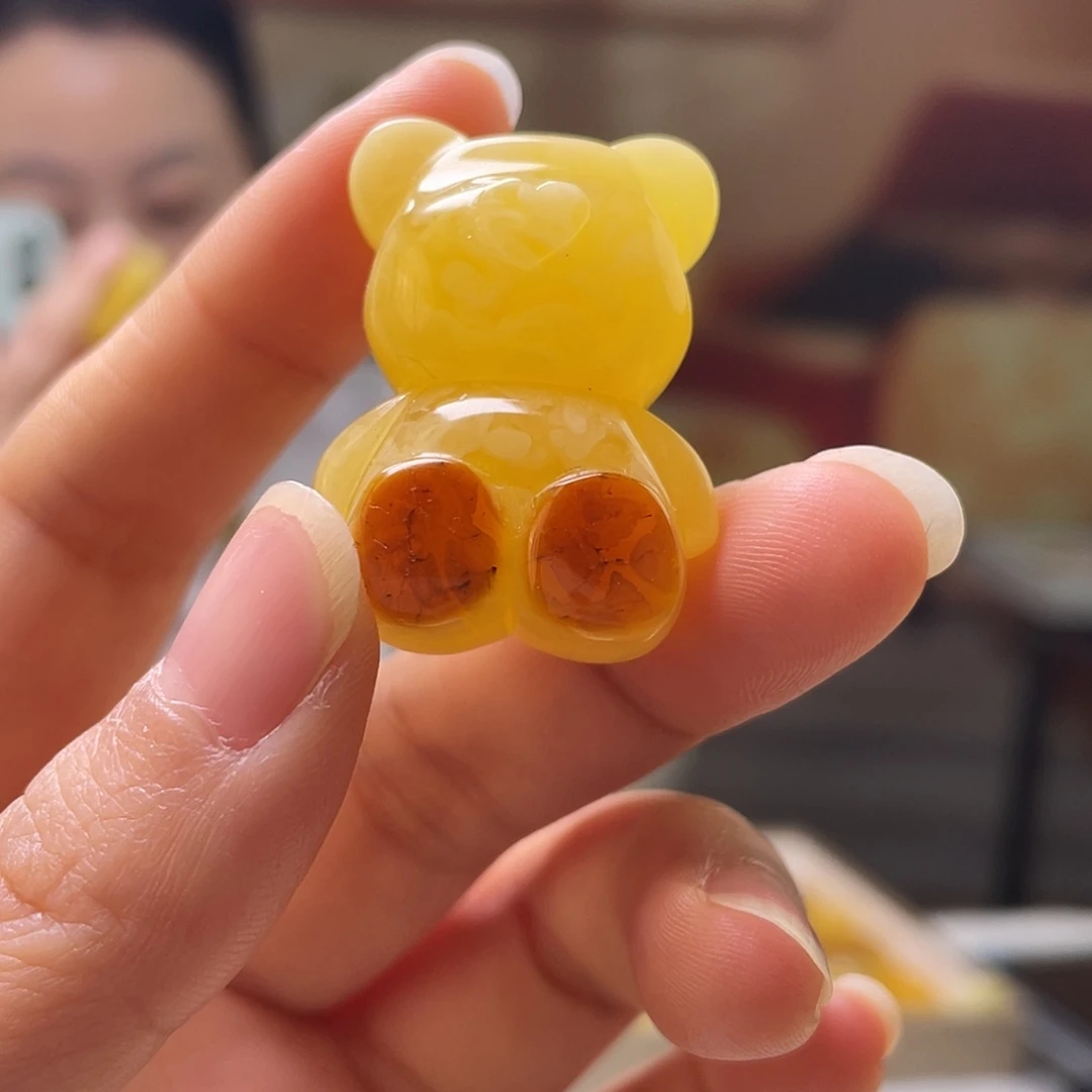 琥珀未镶嵌裸石吊坠