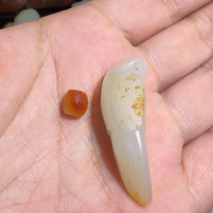 军***和田玉（子料）未镶嵌颈饰