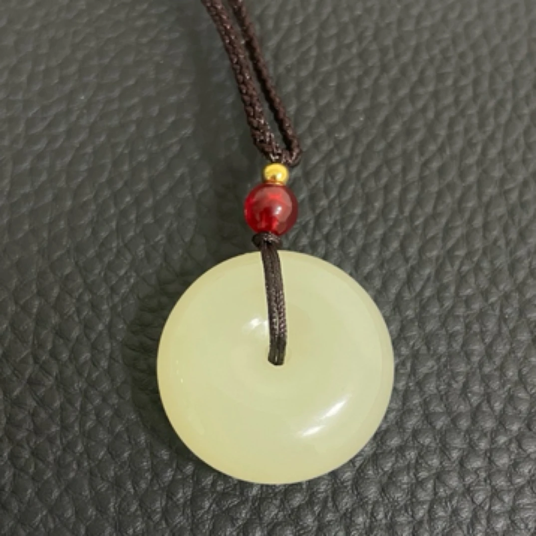 暖白平安扣吊坠（未镶嵌）