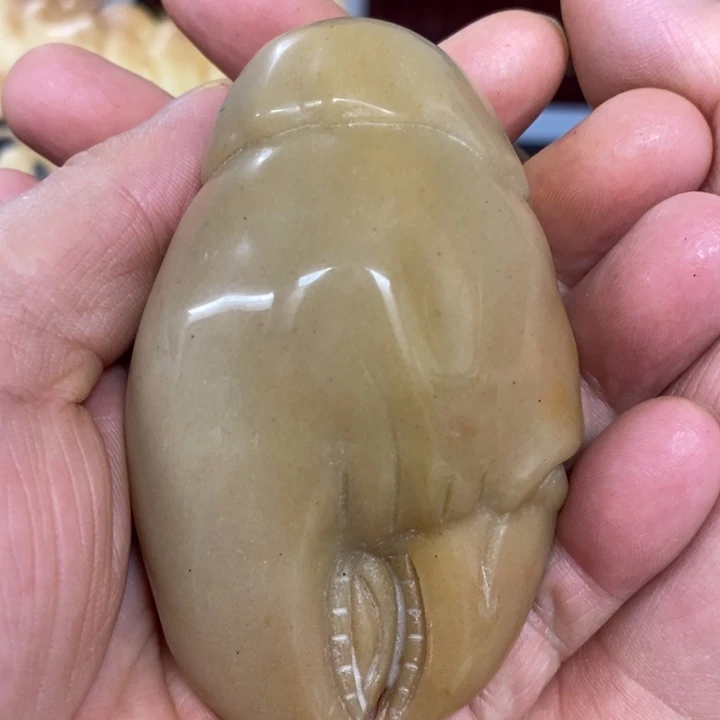 未镶嵌和田玉（糖玉）挂件