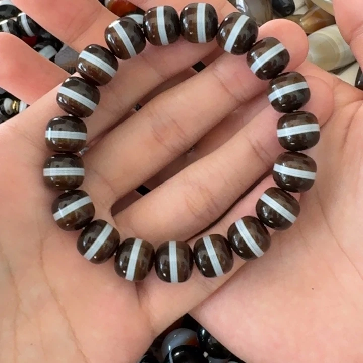 冷***空合金玛瑙/玉髓珠宝奇石