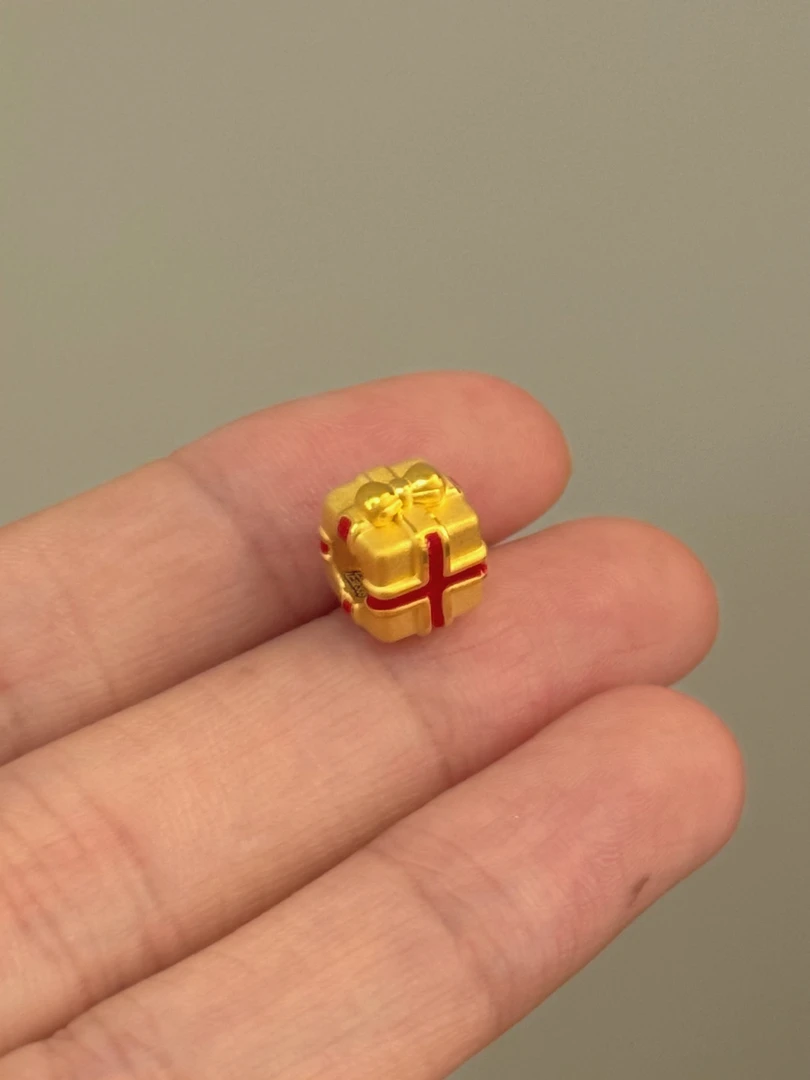 贝贝黄金 足金999 蝴蝶结礼盒 珐琅彩 转运珠 102
