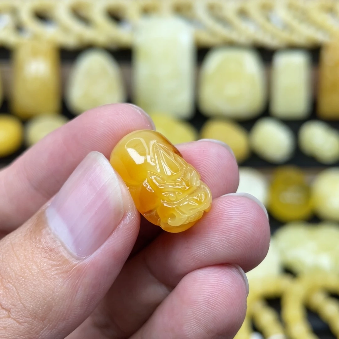 未镶嵌琥珀裸石琥珀蜜蜡