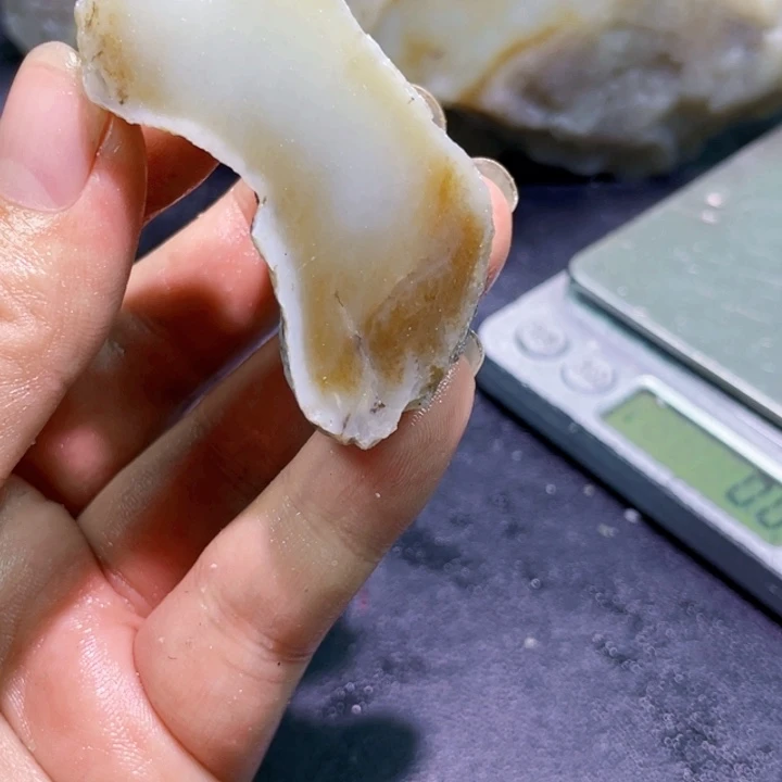 未镶嵌和田玉珠宝半成品