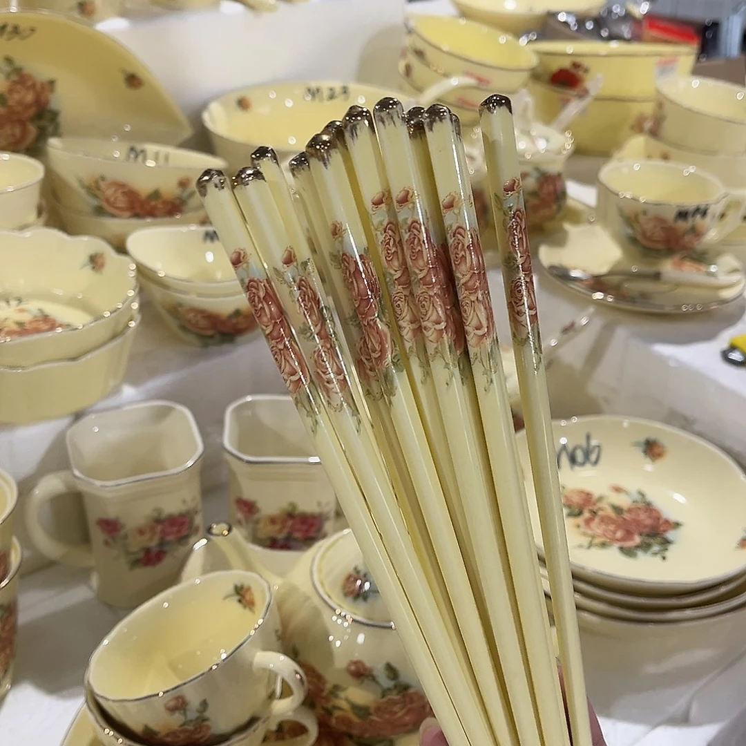 星博陶瓷有限公司