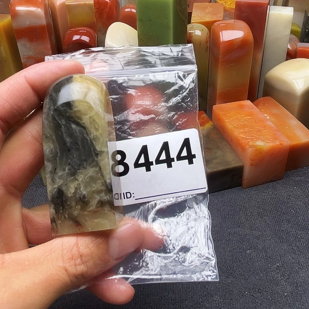 寿山石印石w****y老挝石444
