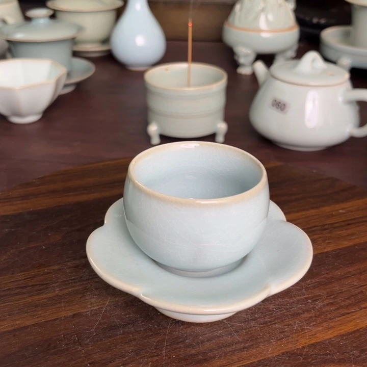 摆件天青罗汉茶盏微瑕kkkkkkkkkkkk