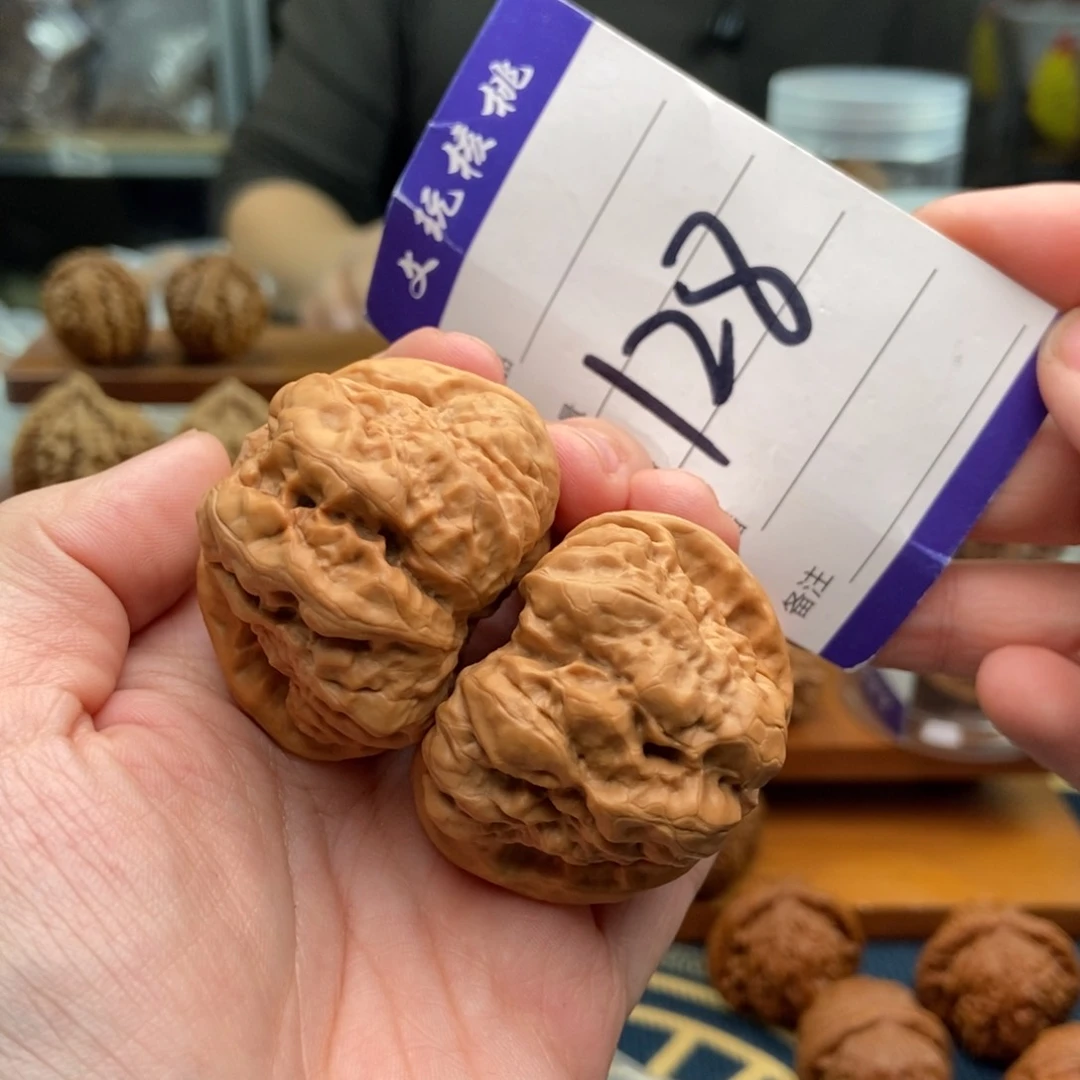 文玩核桃吊坠44蛤蟆头