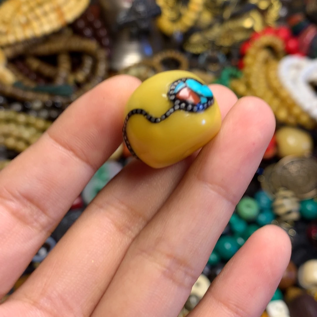 欧***学泥塑藏传文玩。小配饰。