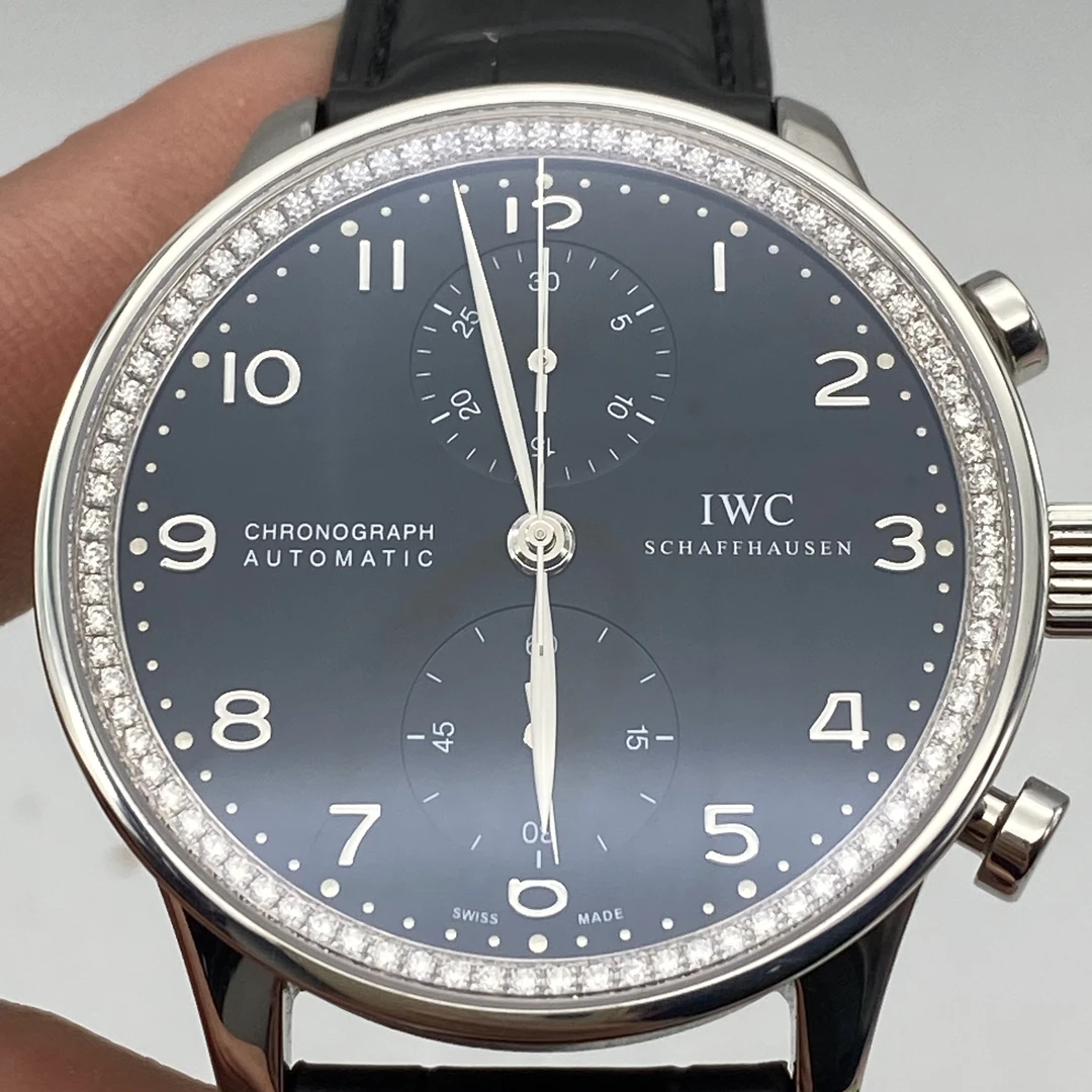95新 IWC/万国 万国 葡萄牙系列 表径：41mm 后镶钻