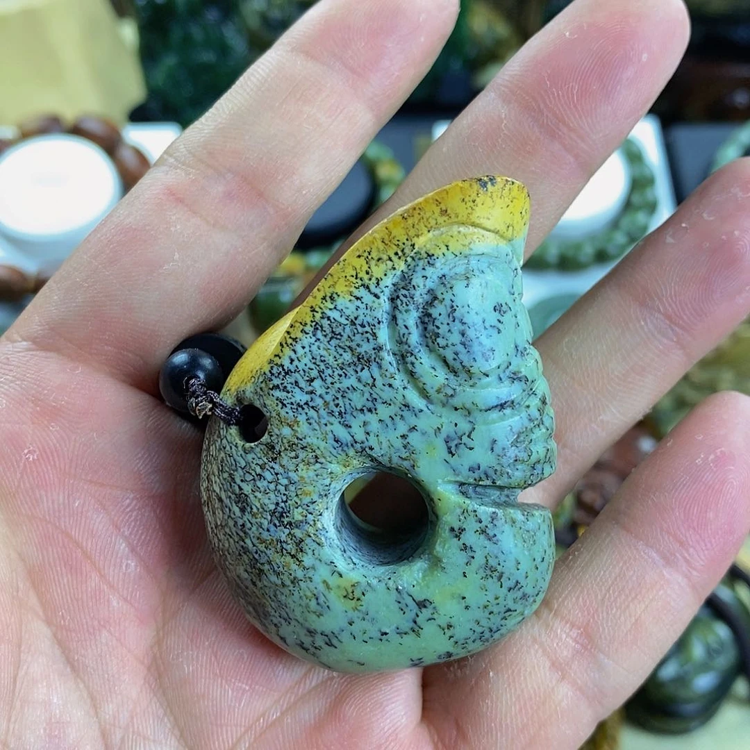 岫岩河磨玉（透闪石质玉）手把未镶嵌