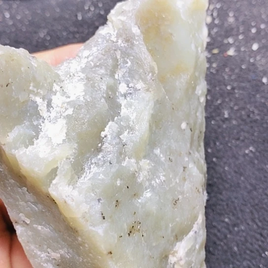 和田玉（糖玉）未镶嵌珠宝半成品