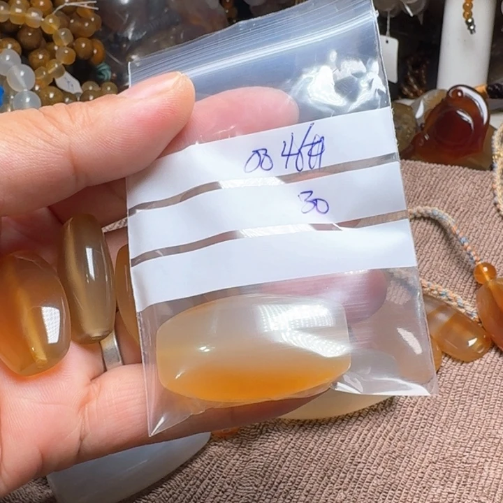 玛瑙/玉髓颈饰未镶嵌静*。0046