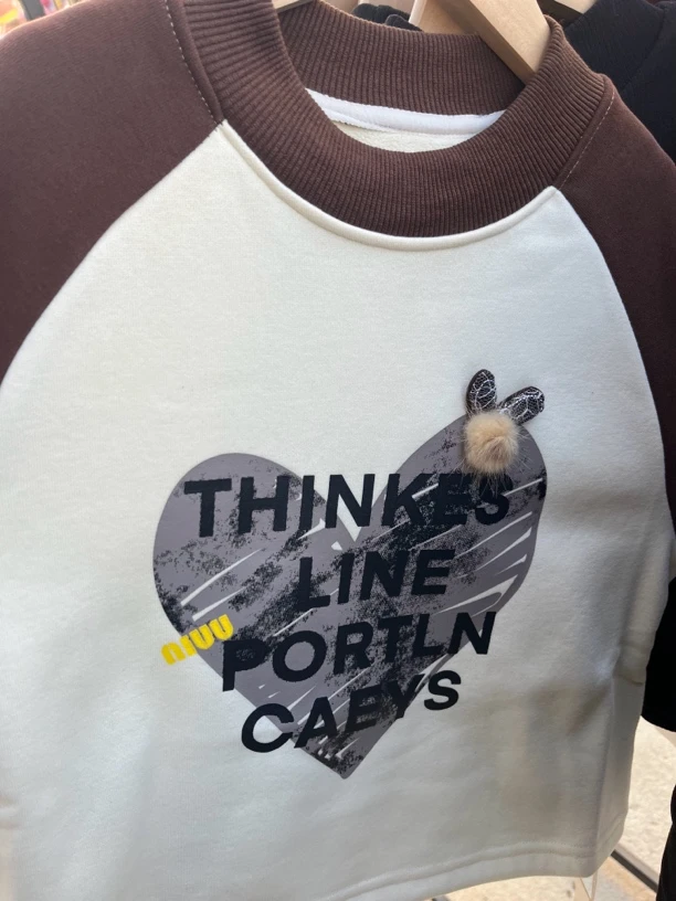 春款薄绒卫衣女宝男宝