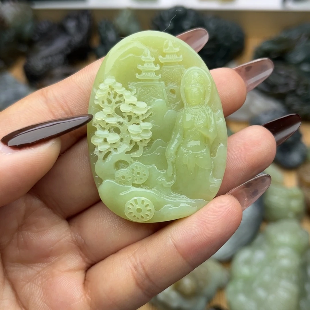 和田玉未镶嵌颈饰