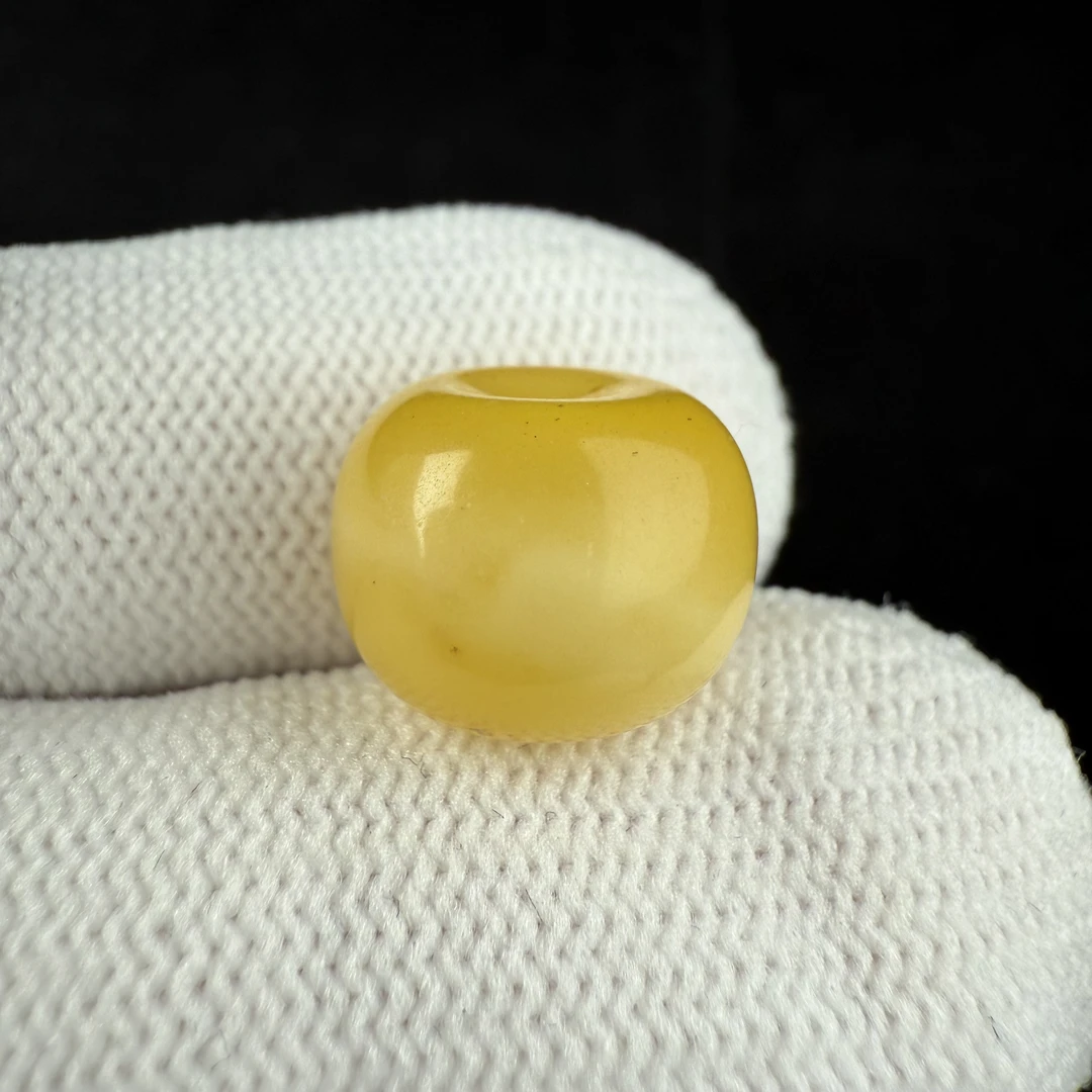 B4848天然蜜蜡 俄料瑕疵扣子墩子13*9.8mm 一物一图 假一罚十