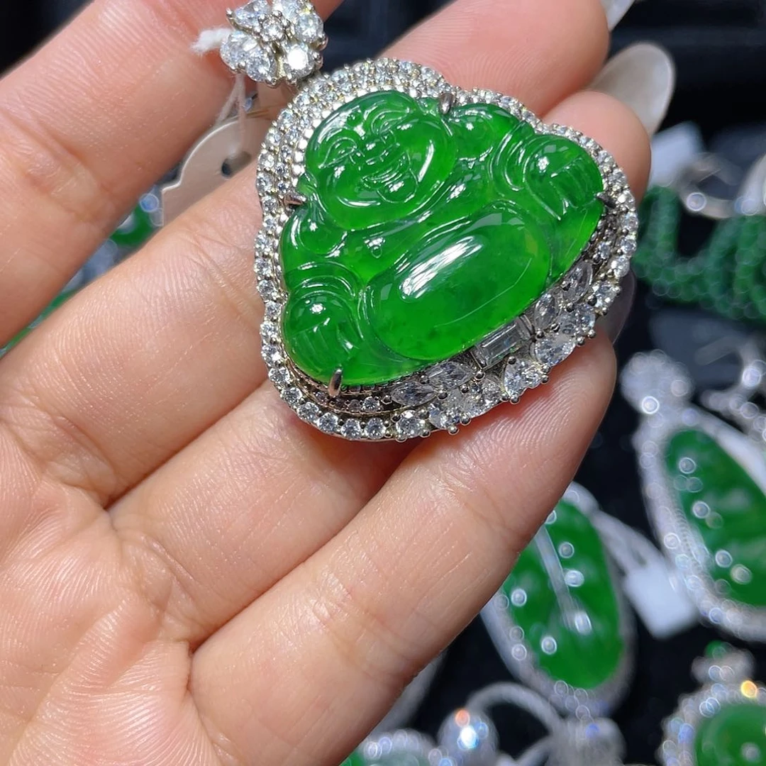 翡翠颈饰银S925镶嵌翡翠