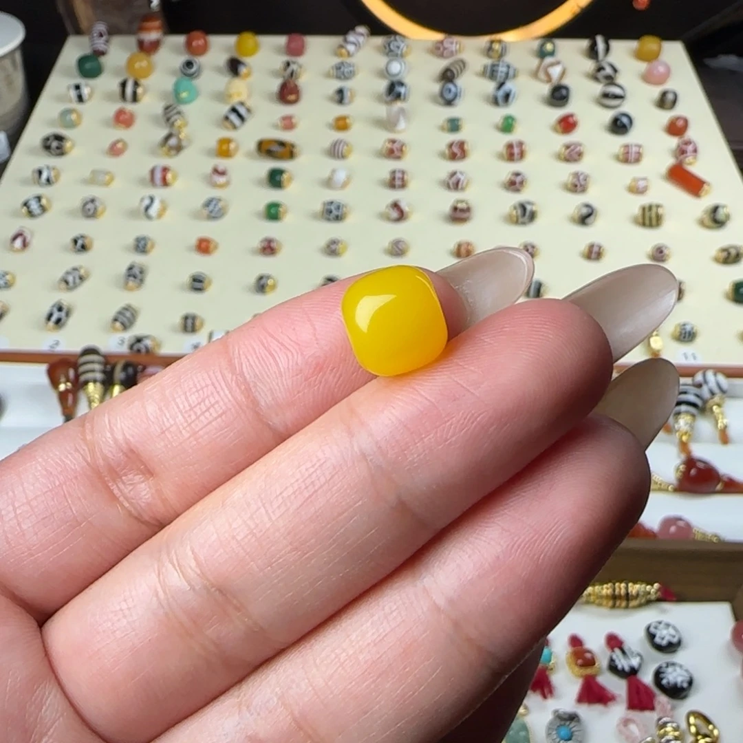玛瑙/玉髓未镶嵌单珠顶珠配珠搭配