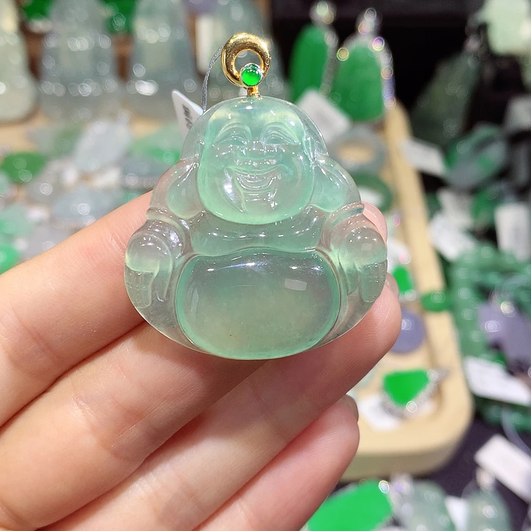 翡翠18K金镶嵌颈饰佛