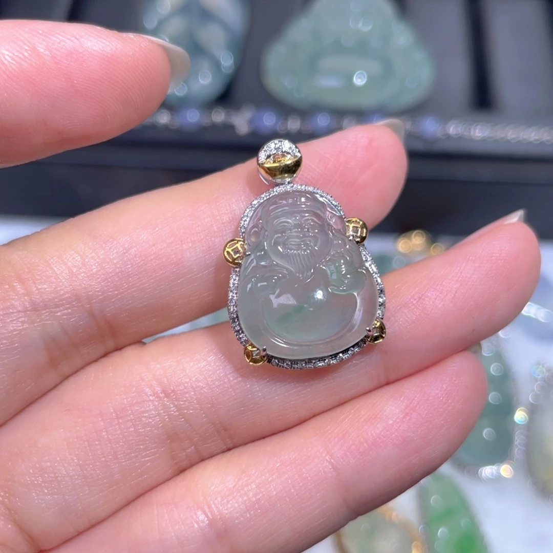 颈饰18K金镶嵌翡翠翡翠