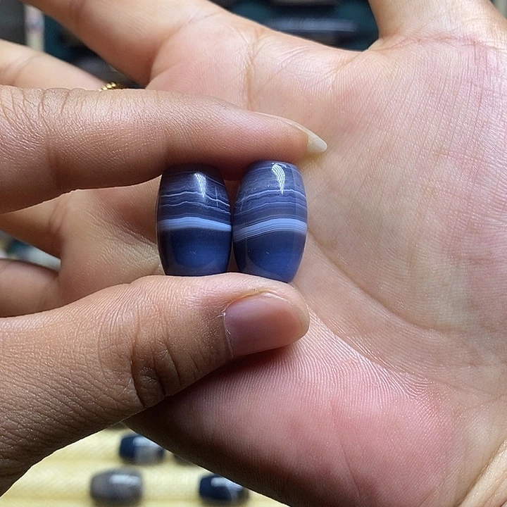 老***翁玛瑙/玉髓未镶嵌颈饰