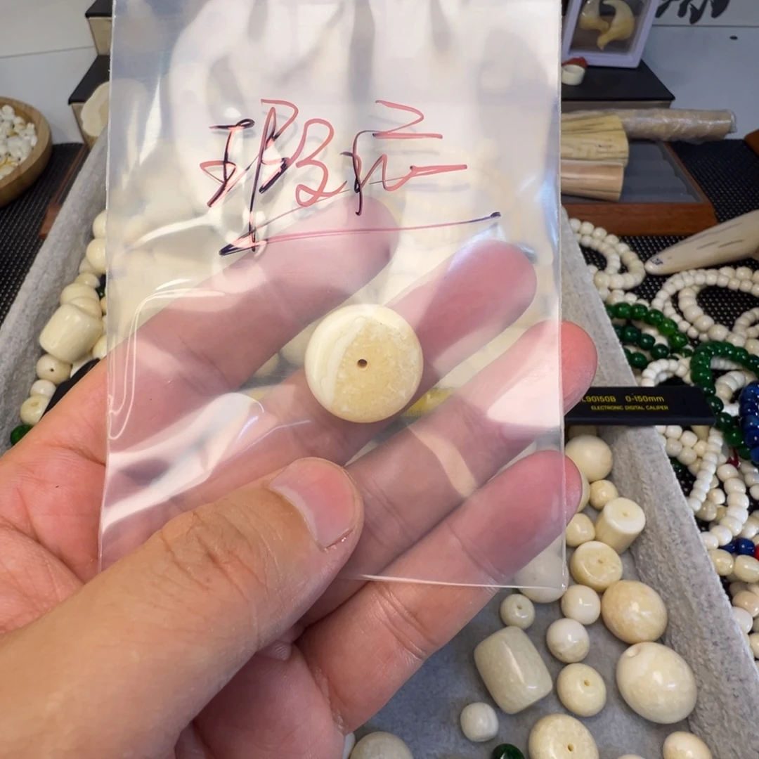 树脂制品特价处理瑕疵