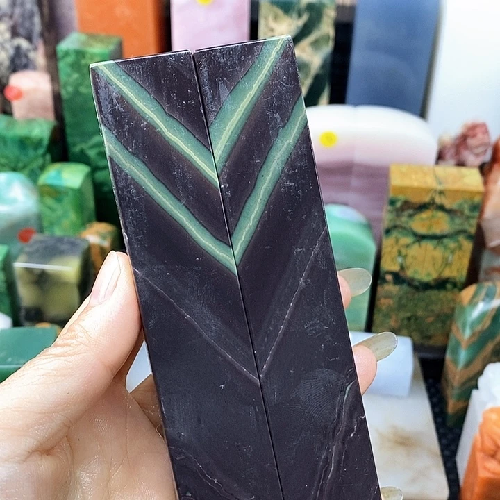 青田石印石贵州石头