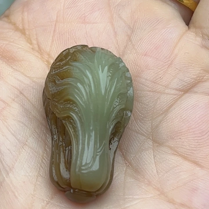 和田玉（糖玉）未镶嵌颈饰