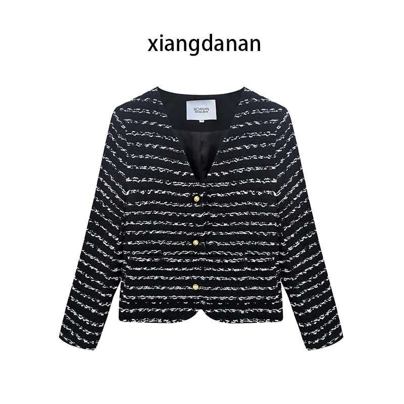 [现货]xiangdanan短款撞色女短外套金纱小香风外套休闲/8323