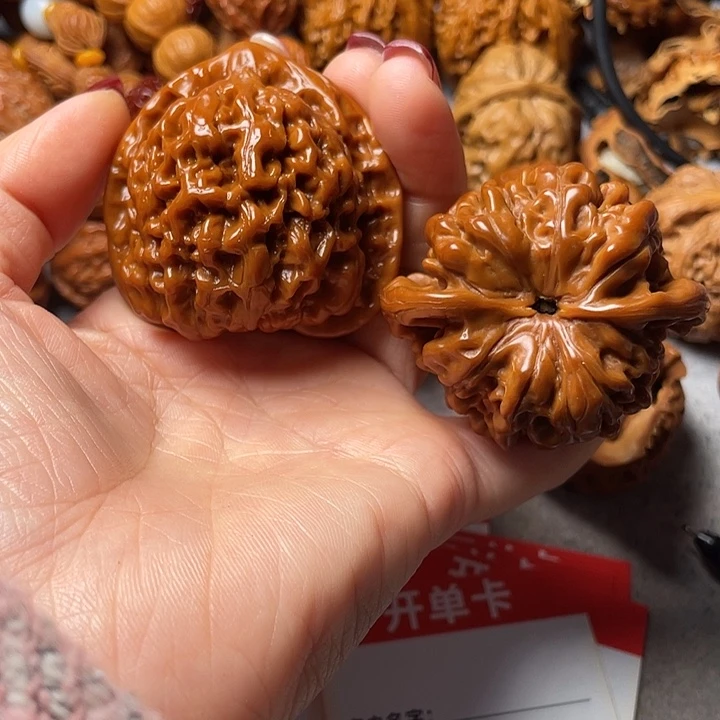 文玩核桃吊坠官帽