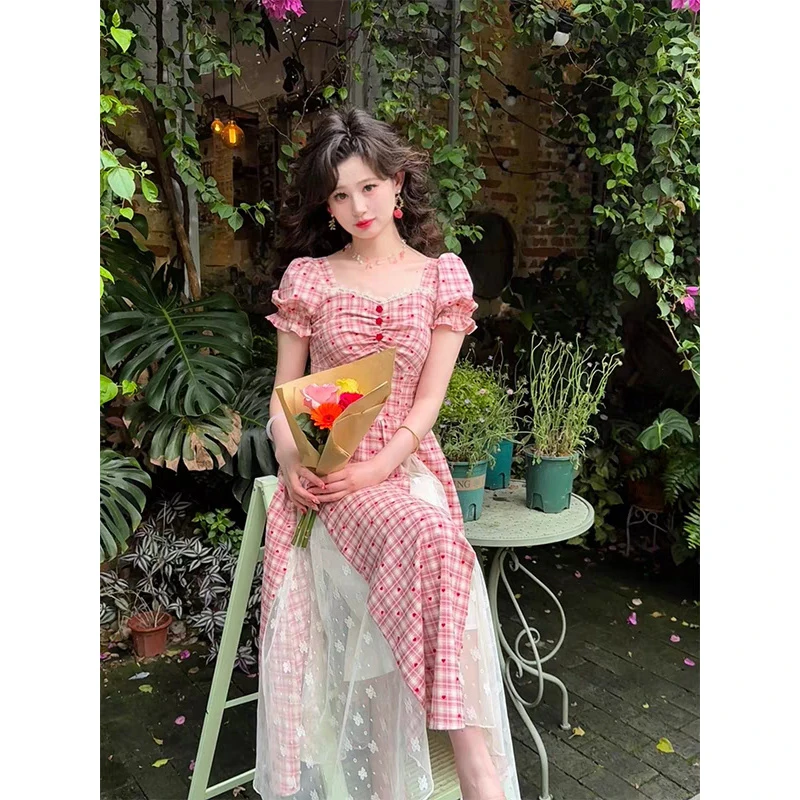 法式百搭格子连衣裙拼接蕾丝复古显瘦夏季裙子女