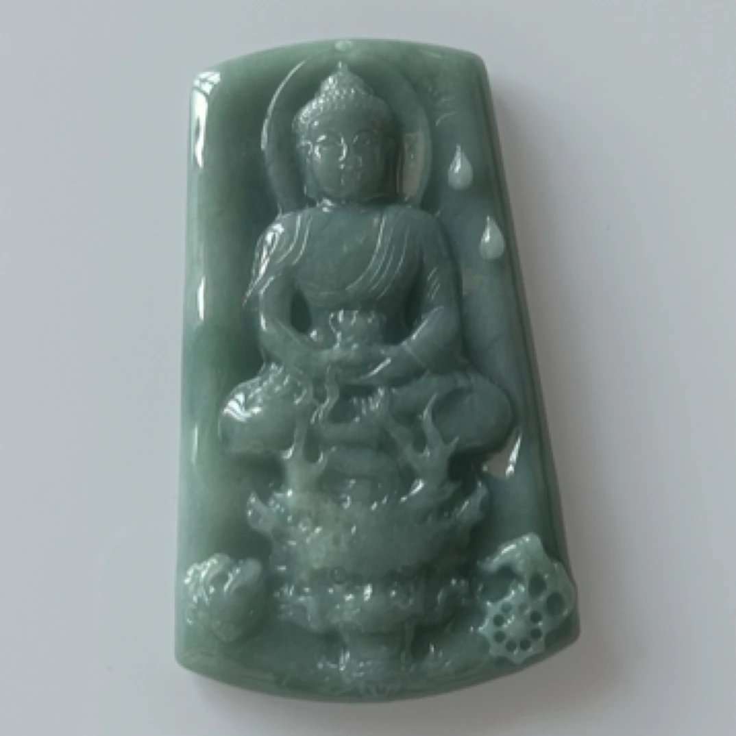 天然A货翡翠御龙大日如来（18004）