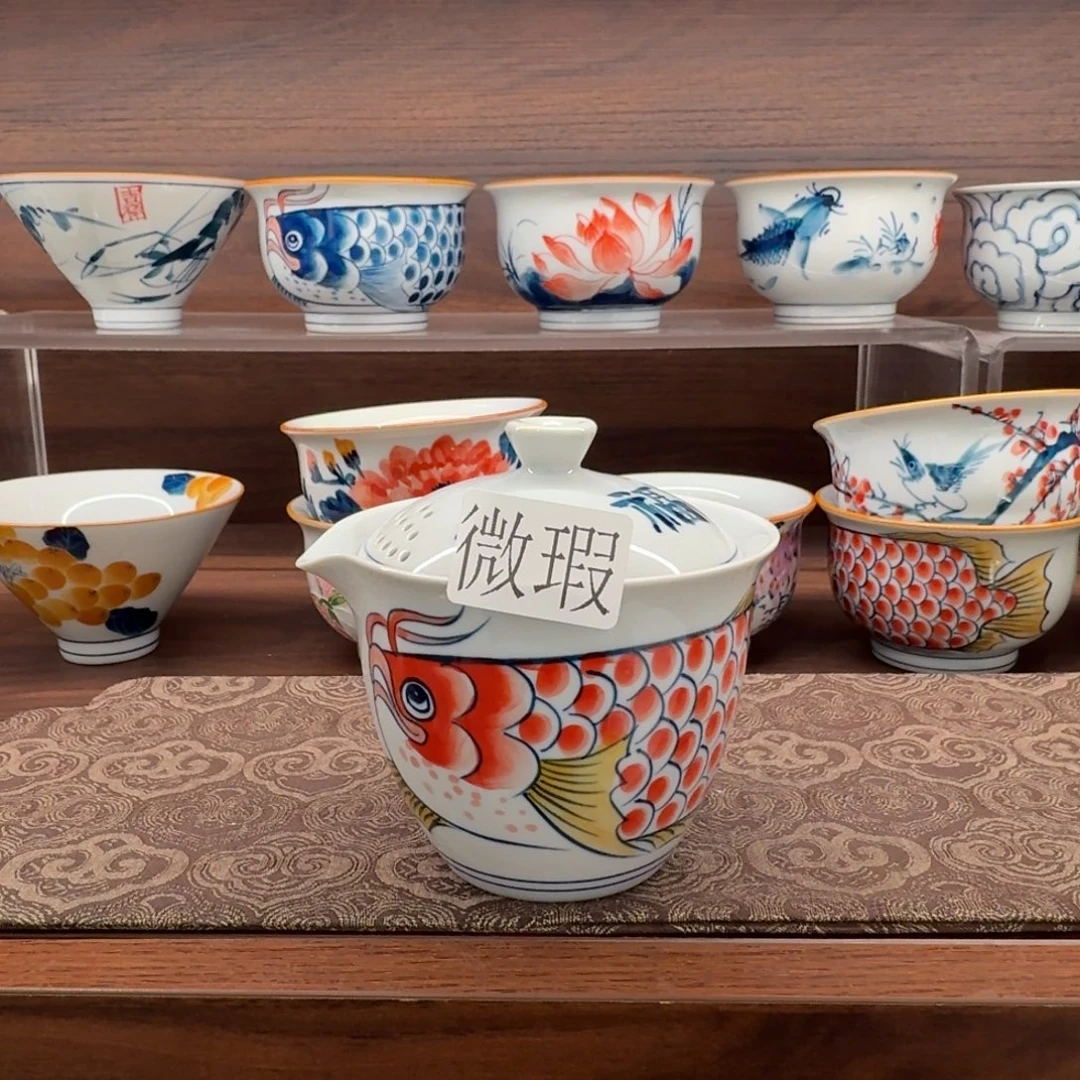 釉下手绘茶具微瑕