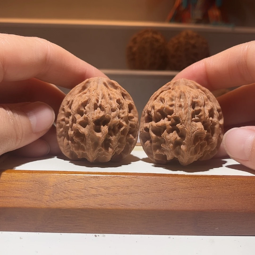 40全品原生态红皮小苹果，梅枝纹理