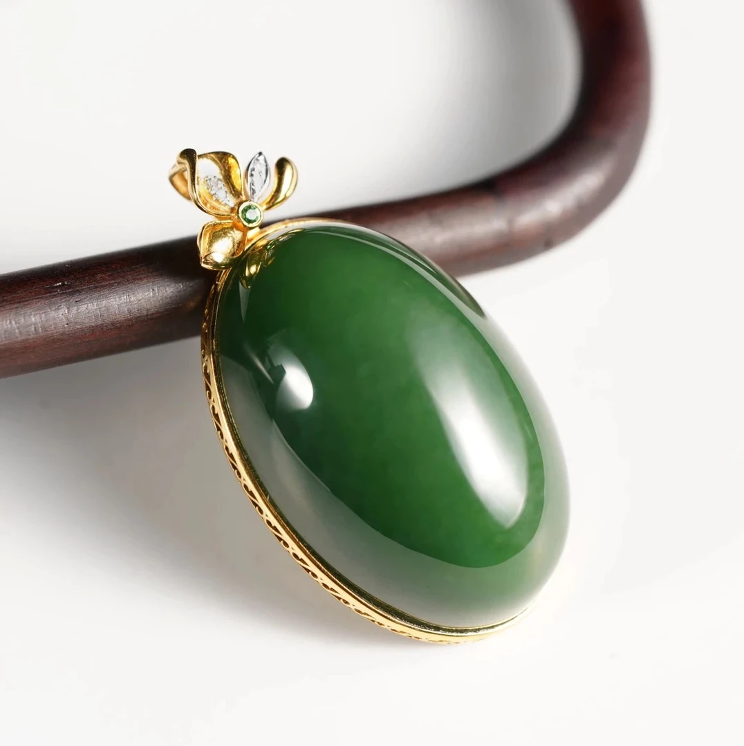 【慧子臻选】18k俄七老料浓阳绿蛋面吊坠 不含链 Y17 30*20mm*2588*