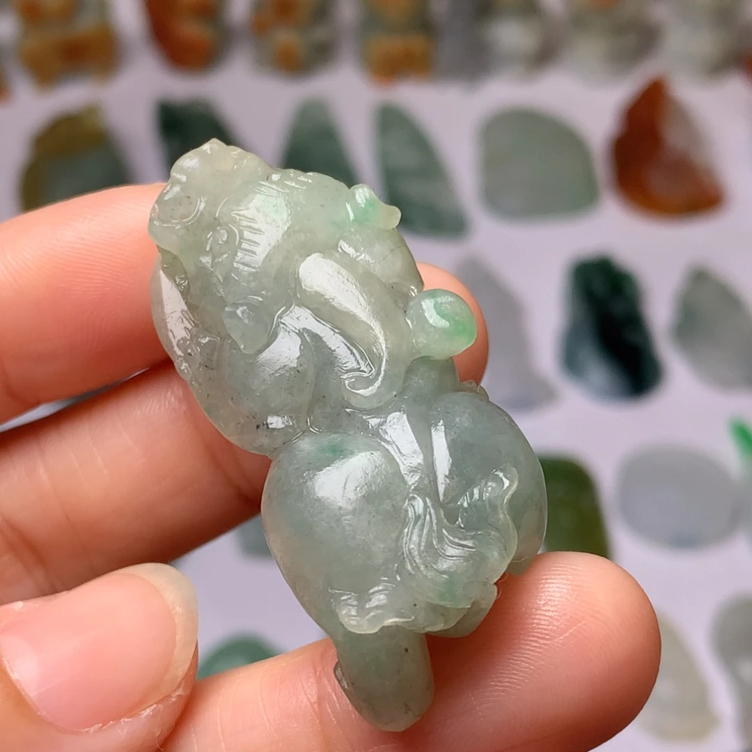 定制翡翠未镶嵌翡翠