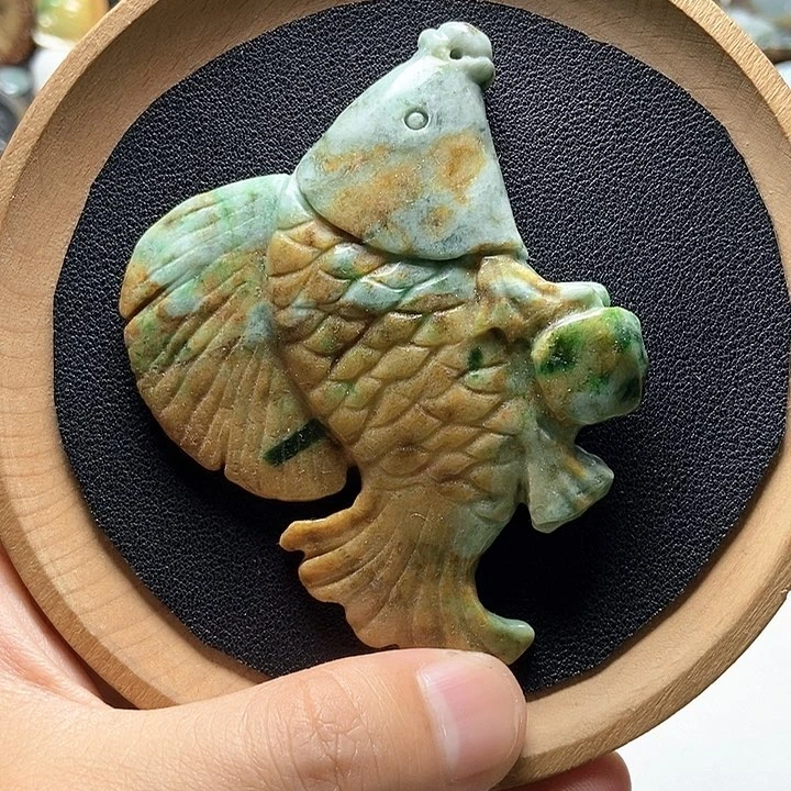 翡翠未镶嵌颈饰翡翠a货