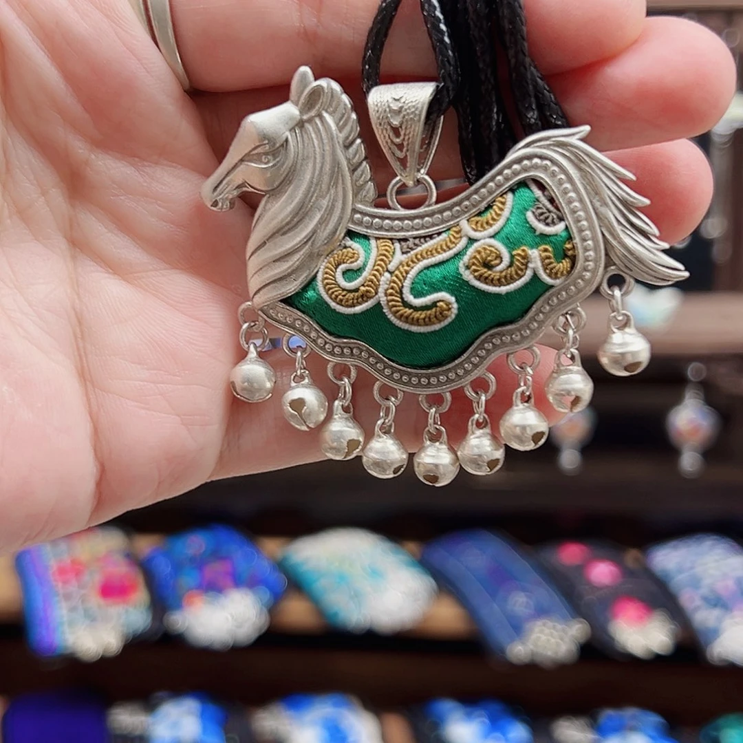 织绣手工刺绣工艺品
