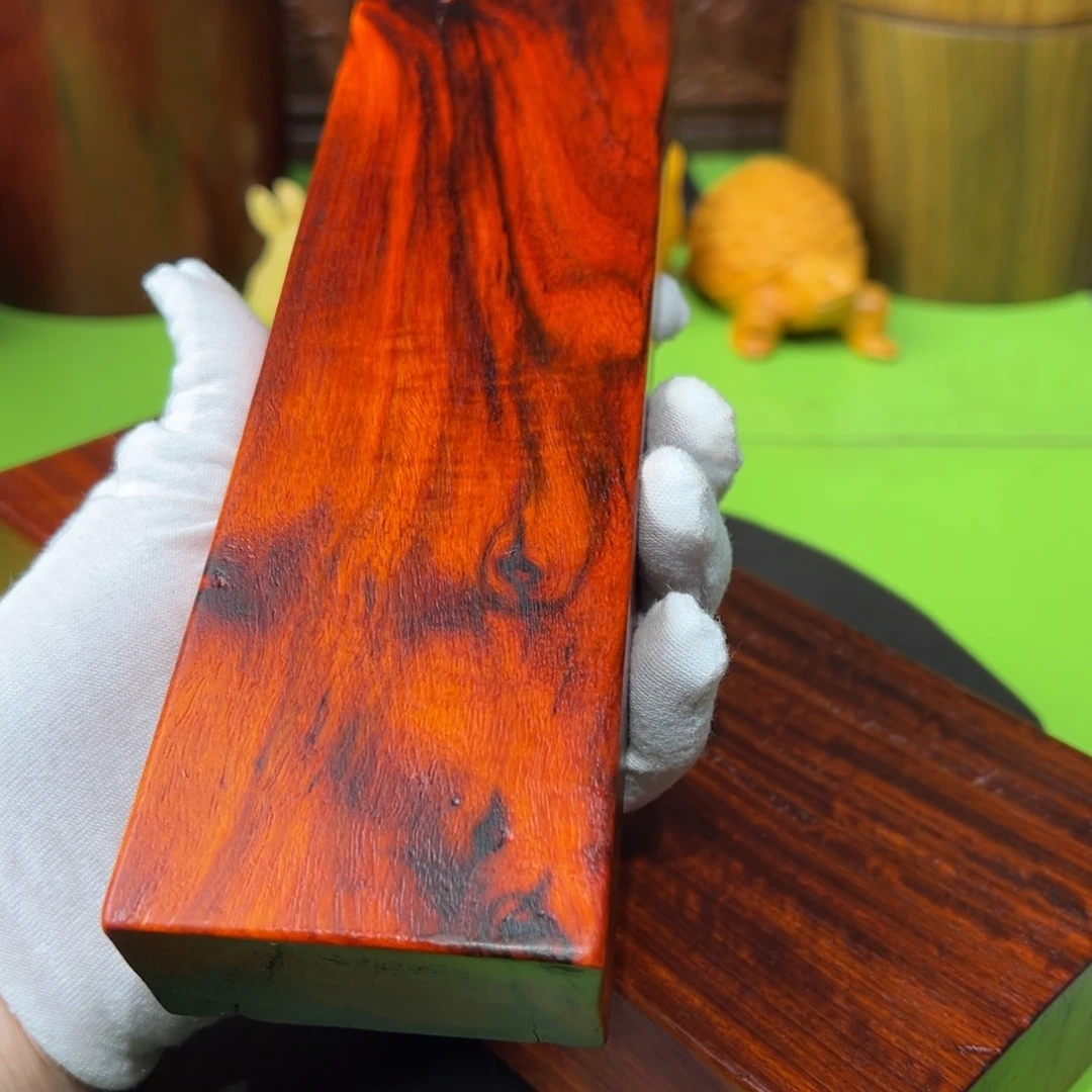 用***5大果紫檀（缅甸花梨）