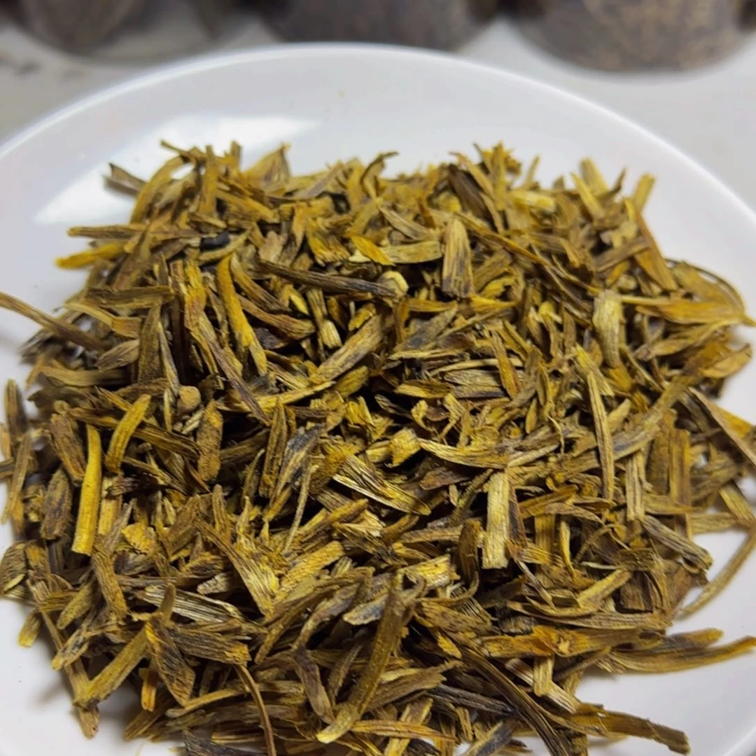 沉香碎屑沉香白棋肉丝条200克