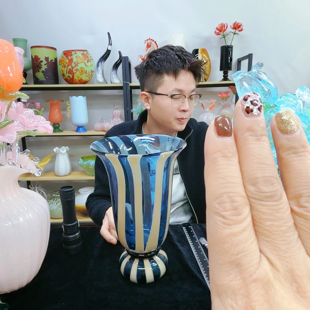 福利不退不换琉璃艺术品