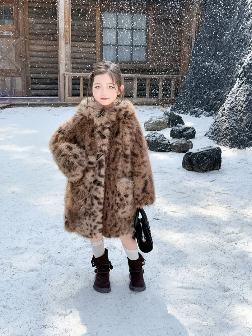儿童秋冬装新款棉衣女大童独特超好看大衣女孩毛毛加厚夹棉外出服