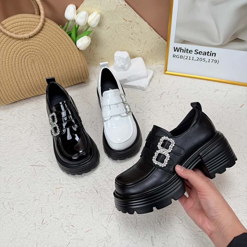 粗跟韩系学院风双扣带乐福鞋女2025年春季新款配裙洋气时尚小皮鞋