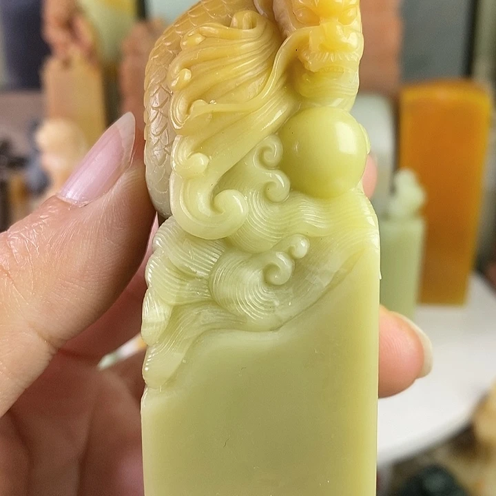 大***斋青田石青田石印章