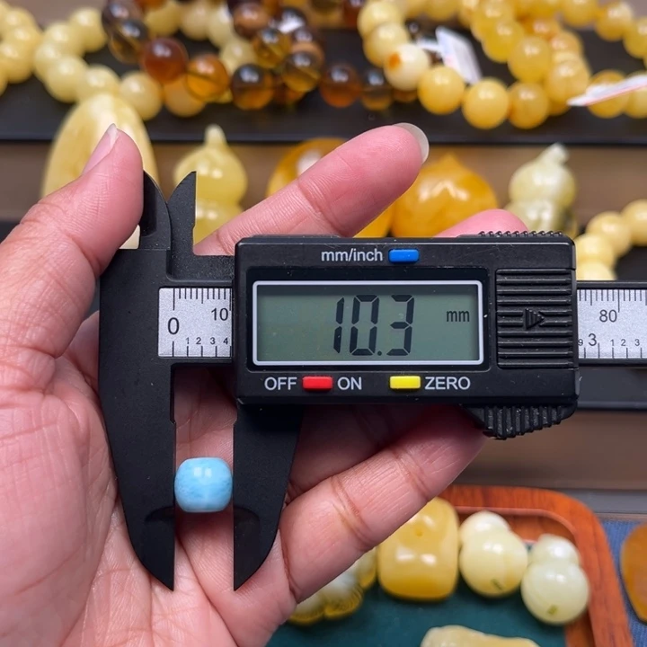 热***茶琥珀未镶嵌珠宝奇石M57号