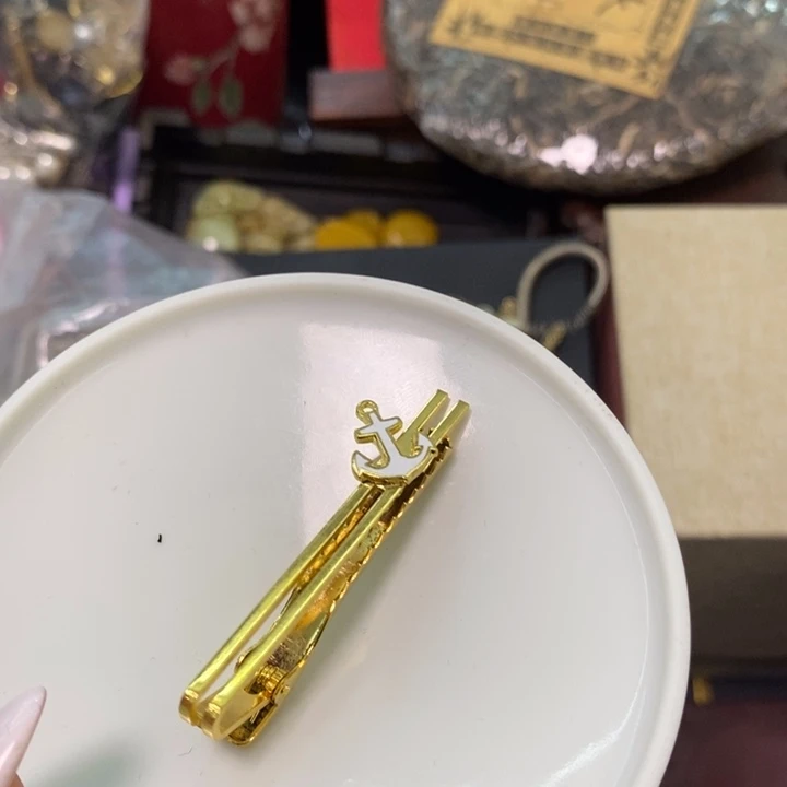 瓷片哦我小心翼翼我哦哦哦哦哦