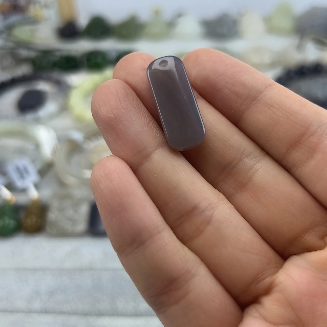 和田玉未镶嵌珠宝半成品